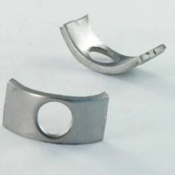 VIS EXPRESS ETRIER ACIER BRUT PERCES AU CENTRE POUR VIS M8 | Conditionnement: 100 Pieces