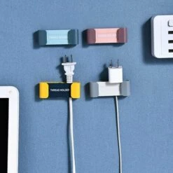 TRIOMPHE Lot De 4 Clip De Gestion Des Câbles, Organisateur De Cordon, Organisateur De Câble De Données, Clips De Câble De Ligne De Données Pour Câbles D'Alimentation, Câbles USB, Câbles Pour Casque，T-Audace -Treuil, cric, palan et accessoires Soldes Boutique 59919878 4